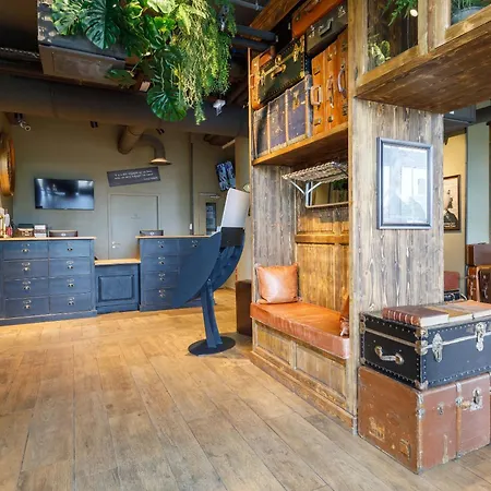 Hotel Ferrand Centre 3*