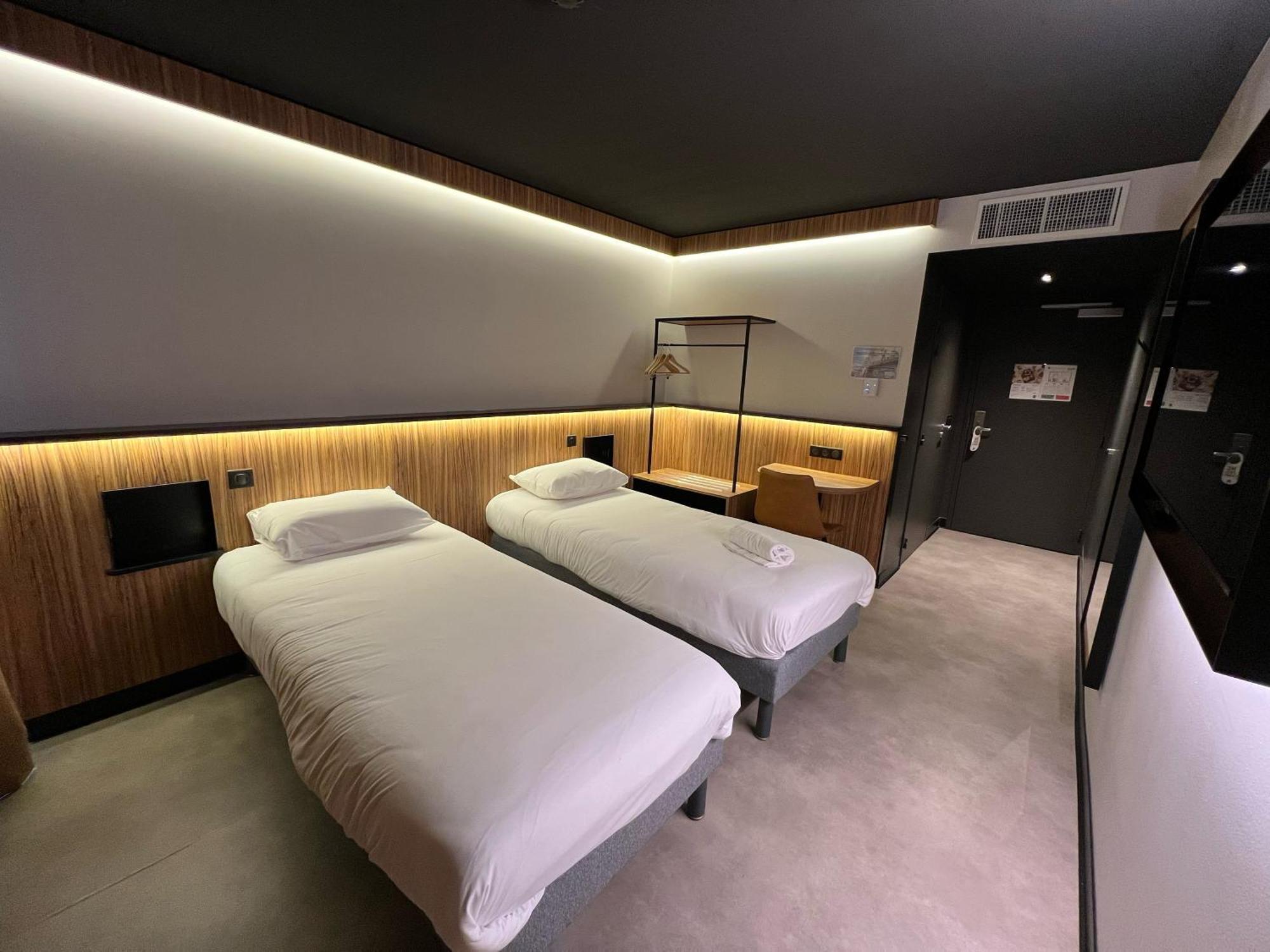 A71-a75 La Meridienne Hotel 3*